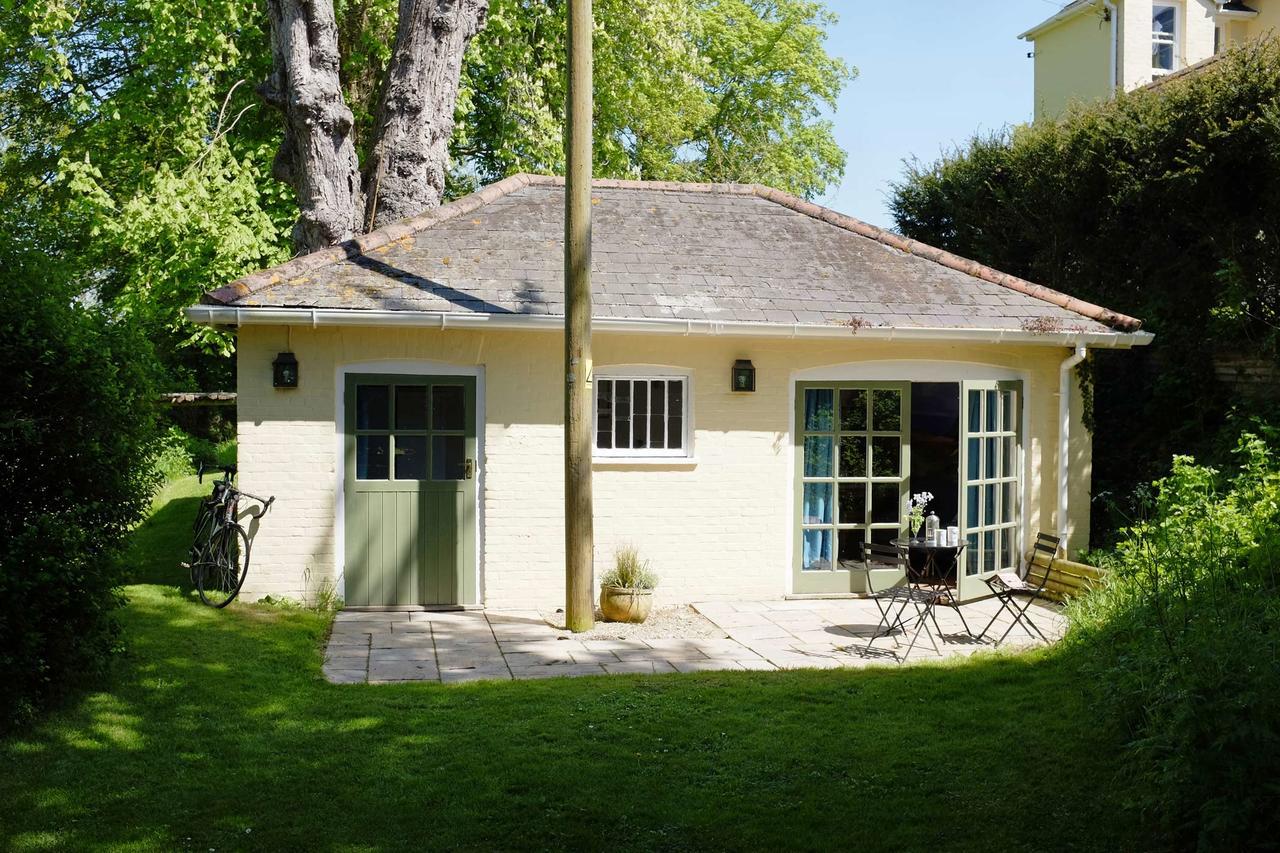مبيت وإفطار لافينهام The Old Rectory, Kettlebaston المظهر الخارجي الصورة